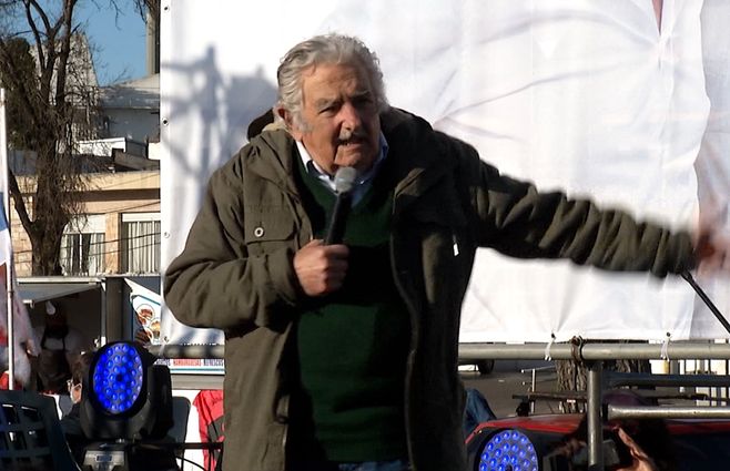 Mujica-en-acto-setiembre.jpg