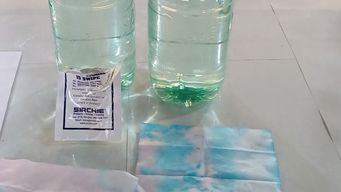 Las botellas con ketamina incautadas en Río Branco. Foto: cedida a Silvia Techera, corresponsal de Subrayado.