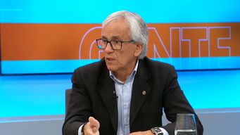 castillo: para la sociedad, la imagen de que las calles esten patrulladas por camiones del ejercito no es una buena cosa