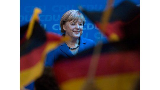 Merkel triunfó en legislativas alemanas y aseguró tercer mandato