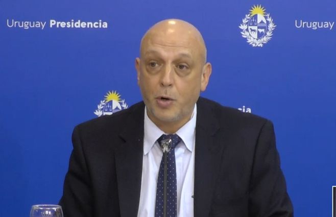 Radi-en-conferencia.jpg
