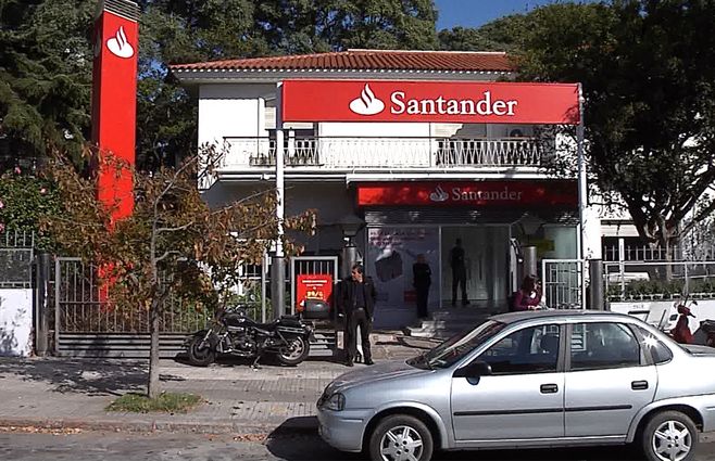 santander-banco-fachada.jpg