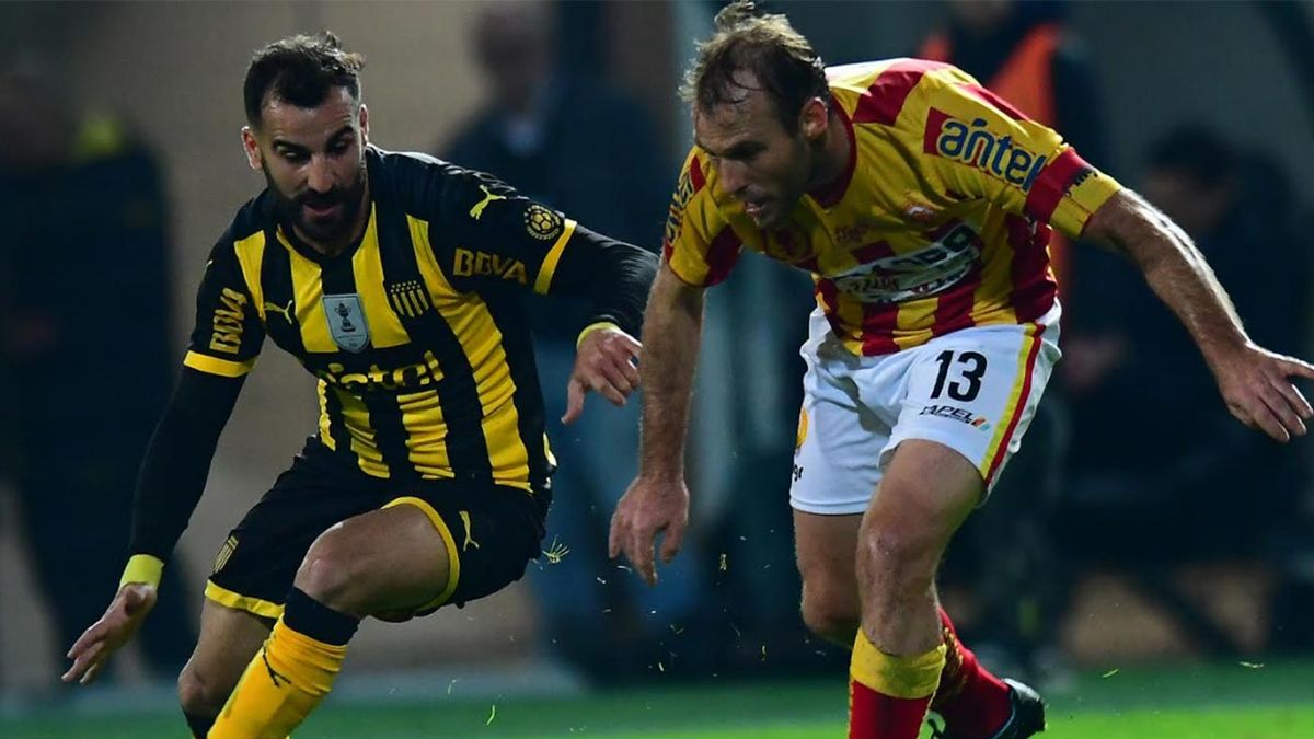 Peñarol rescató un empate en la hora contra Progreso en el Campeón del