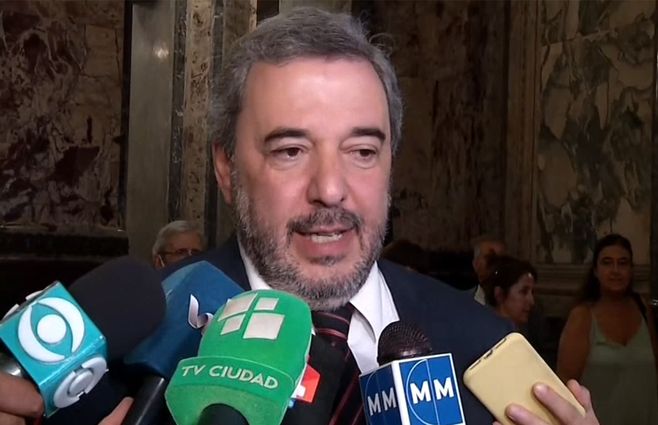 MARIO-BERGARA-FA-SENADOR.jpg