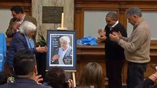 Presentaron el sello homenaje a Mujica, con un acto encabezado por el Yamandú Orsi y Topolansky Presentaron el sello homenaje a Mujica, con un acto encabezado por el Yamandú Orsi y Topolansky