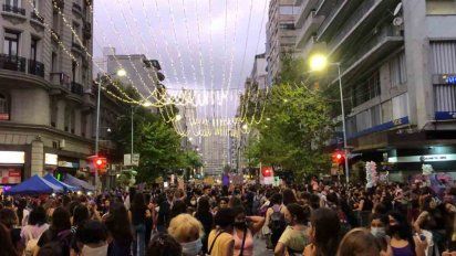 8 de marzo: colectivos feministas marcharon por l18 de julio