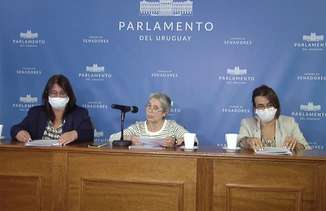 senadoras-frente-amplio-tribunal-de-honor-gilberto-vazquez.jpg
