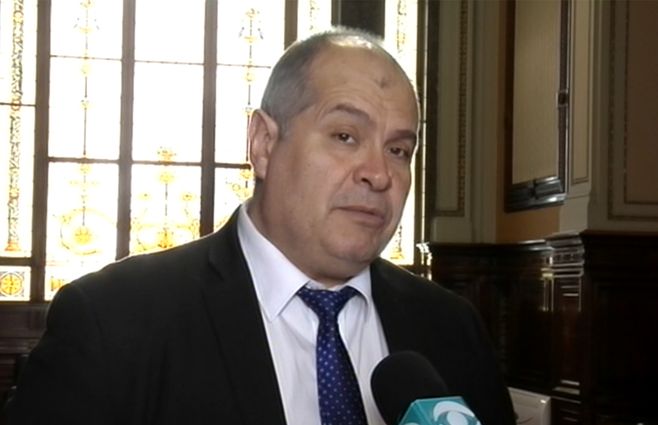 Viviano-Parlamento-octubre.jpg