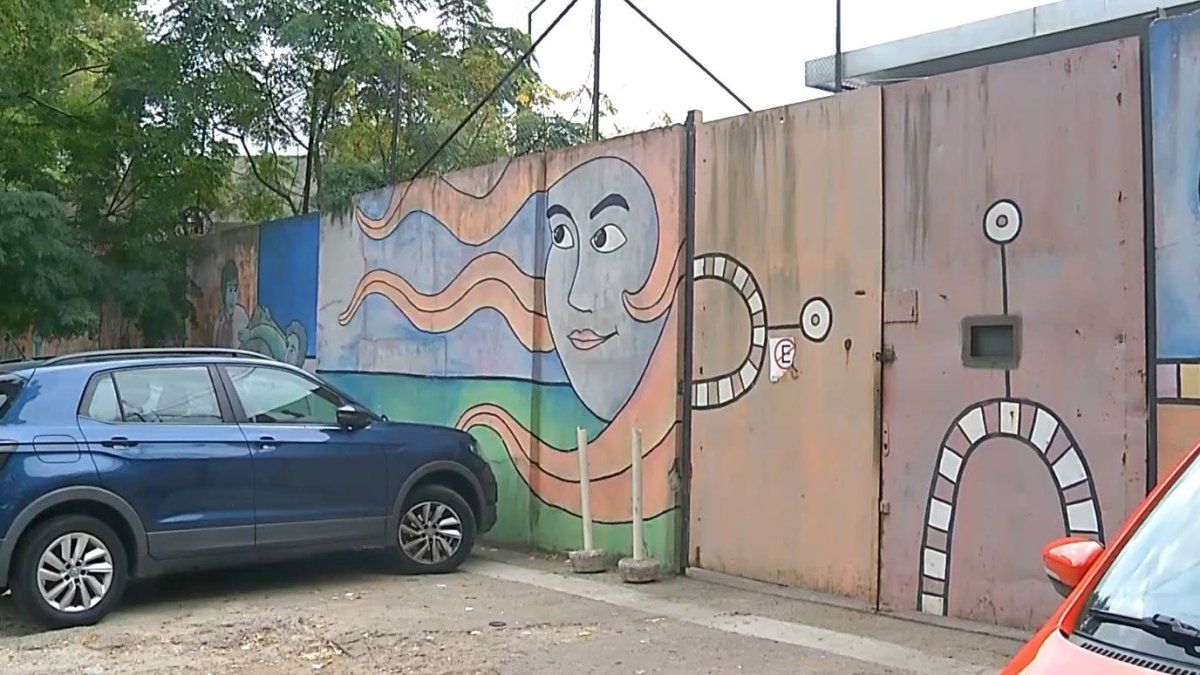 Dos jóvenes escaparon del local del Inisa de Bulevar Artigas y Cufré, uno estaba por salir en libertad