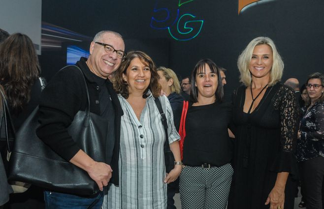 Petru Valensky – Analía Palomino – Karina Lepra – Sara Perrone