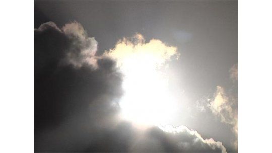 Nublado con sol