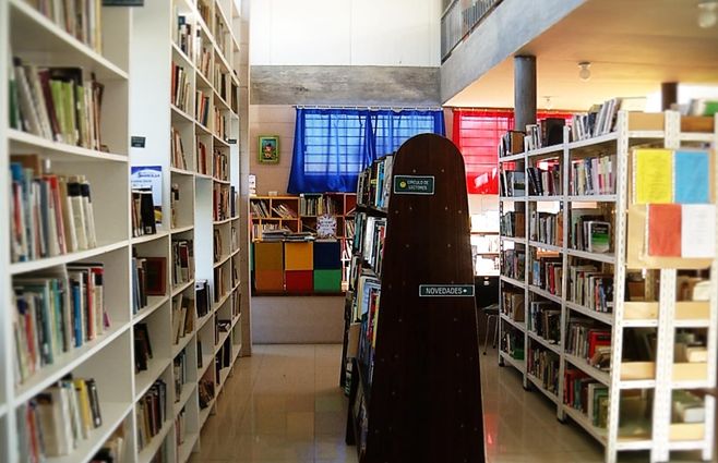 biblioteca-popular-shangrilá.jpg