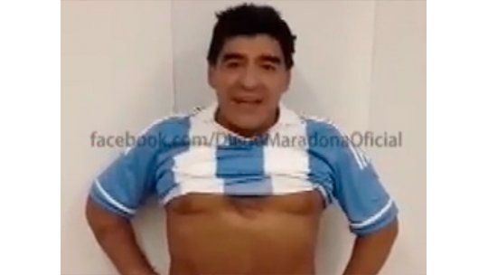 “No hay Photoshop”, dice Maradona y muestra su figura en un video