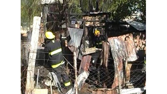 Libre el menor que incendió casa en Salto y mató a mujer y bebé