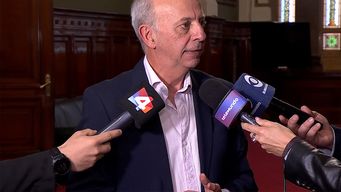 garcia dijo que orsi tiene que honrar su palabra y no gravar con iva a compras por internet en el exterior