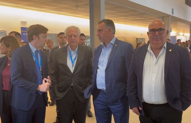 Orsi-Dovat-Abella-Zonas-Francas-Corujo