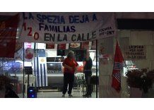 Trabajadores que ocupan fábrica La Spezia sin agua potable