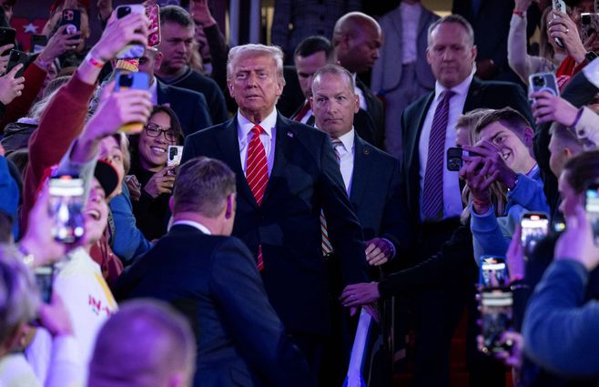 Trump en acto del domingo, previo a la asunción de este lunes. Foto: AFP