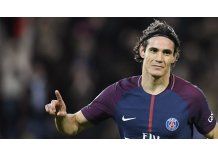 Cavani anotó y se convirtió en el máximo goleador de la historia del PSG