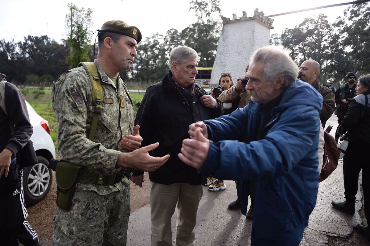 familiares de desaparecidos en batallon foco uy (11).jpeg