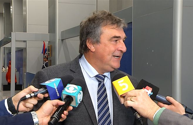 botana-deudores-bhu.jpg