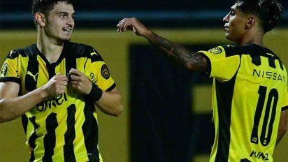 penarol empato 1 a 1 con deportivo maldonado en el campeon del siglo