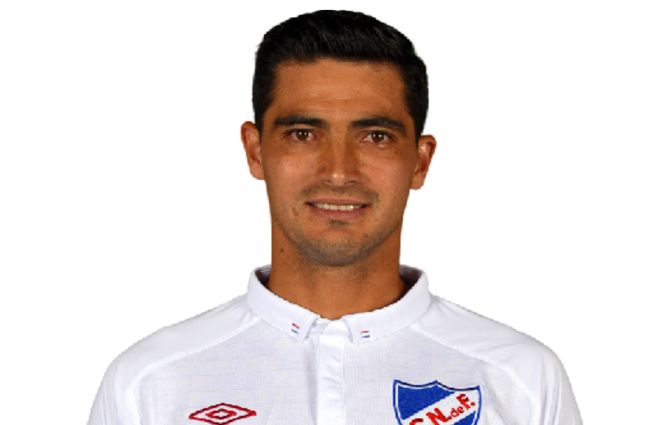 Gonzalo Castro en foto institucional del Club Nacional de Football