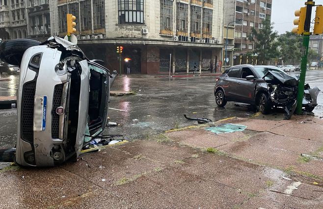Accidente en Libertador y Galicia. Foto: Marcelo Auyanet, Subrayado.