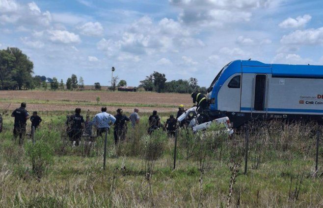 camioneta-ferrocarril-central-durazno-ruta-5-caminera.jpg