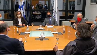 La reunión del presidente Lacalle Pou en la que anunció a todos los partidos políticos la intención de firmar un TLC con China.