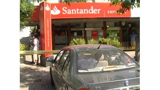 Disfrazado de policía asaltó a remesero en Punta del Este