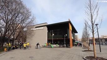 Marcas emblemáticas de Estados Unidos anuncian su retirada de Rusia.