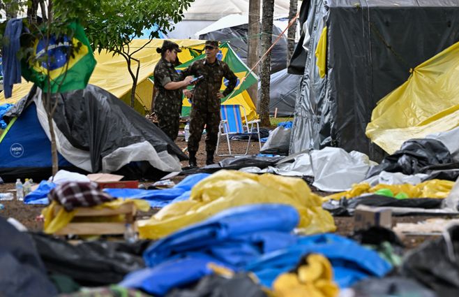 Brasil-campamento-policía-AFP.jpg