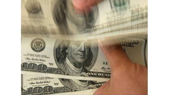 Cada uruguayo pagó a Impositiva US$ 2.508 en el año 2011