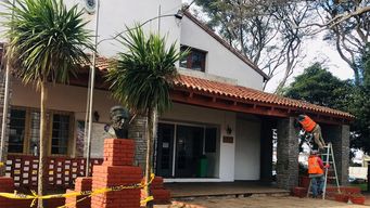 escuela a la que concurria la adolescente asesinada por su padre permanecera cerrada este miercoles