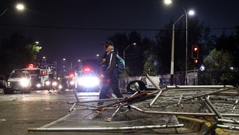 Hinchas de Colo Colo murieron tras una estampida al ingreso del Estadio Monumental de Santiago de Chile. AFP