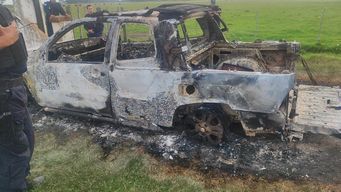 Rocha: encuentran el cuerpo del hombre cuya camioneta apareció incendiada cerca del Chuy. Foto: compartida con Willan Dialluto, corresponsal de Subrayado.