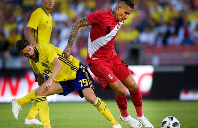 paolo-guerrero-amistoso-perú-suecia-AFP.jpg