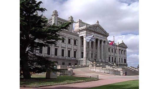 Hace 27 años que el Parlamento debate proyectos sobre el aborto