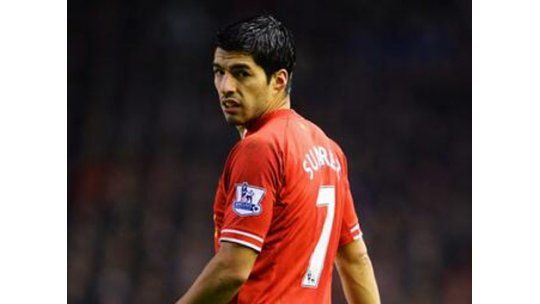 Video: la emotiva despedida de un hincha del Liverpool a Suárez