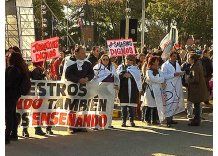 Por primera vez los maestros ocupan escuelas en reclamo salarial