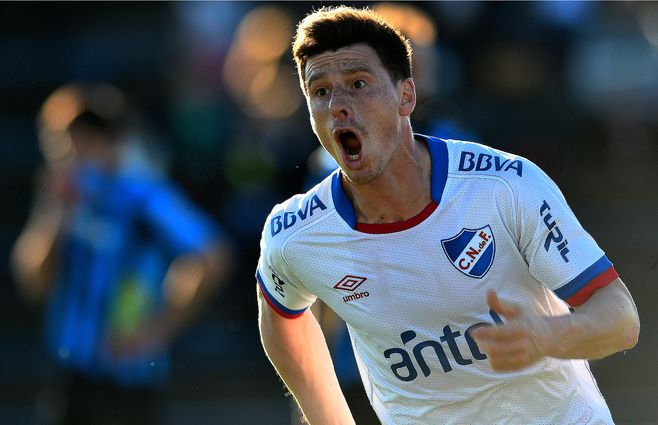 Santiago-Romero-gol-a-Liverpool-Nacional.jpg