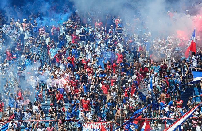 Nacional-enero-banderazo-hinchada.jpg