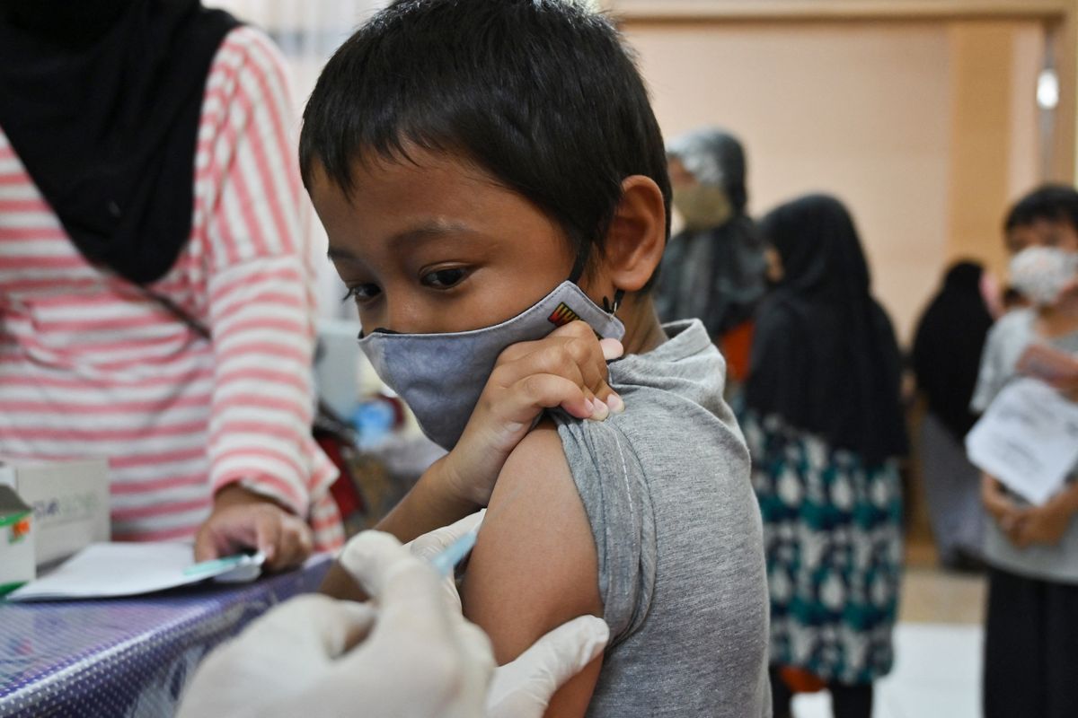 Países europeos lanzan campaña de vacunación de niños
