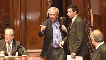 Heber en el Senado por el caso Penadés. Foto: FocoUy