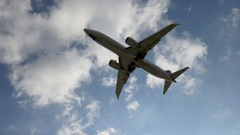 un avion de pasajeros se incendio al aterrizar en miami