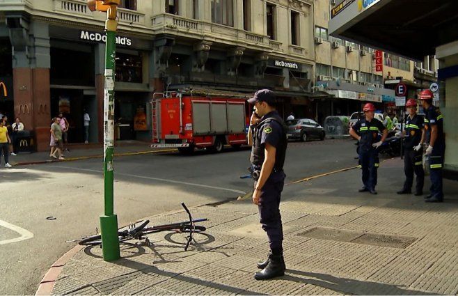 Foto: Subrayado. El ciclista tuvo lesiones leves y está fuera de peligro.