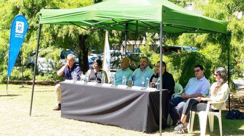 Montevideo y Canelones firmaron acuerdo para la gestión ambiental de la cuenca del arroyo Carrasco. Foto: Jimena Crujeira, Subrayado.