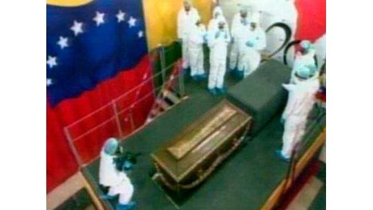 Chávez y Bolívar, ¿dos muertes inducidas?