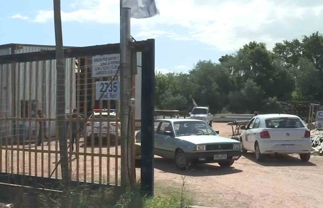 Delincuentes asaltaron una barraca de hierros en el barrio Peñarol